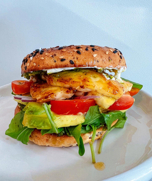 Dukkah honey halloumi bagel