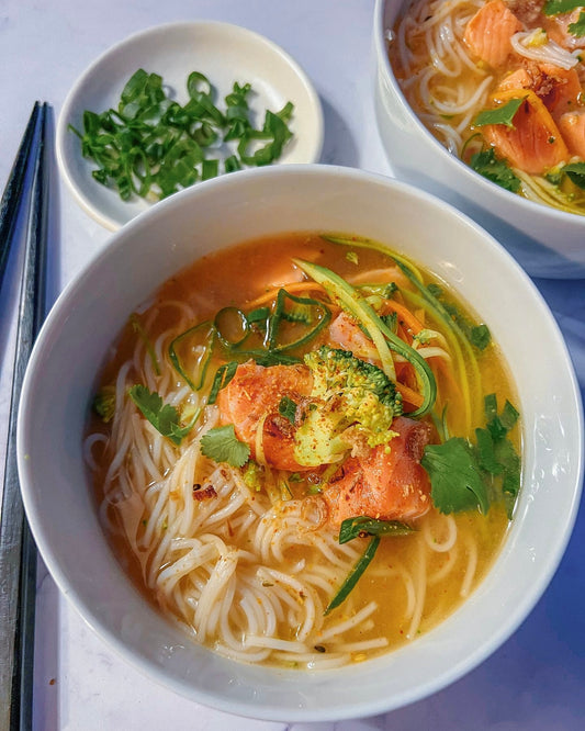 Miso soba noodle soup with fresh salmon & veggies