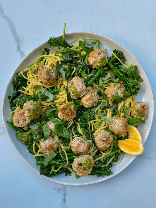 Pesto meatball pasta with broccolini