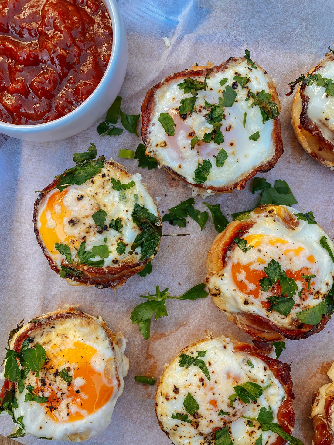 Cheesy bacon, pea and egg muffs