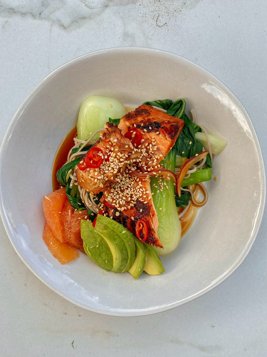 Salmon and grapefruit soba noodle salad