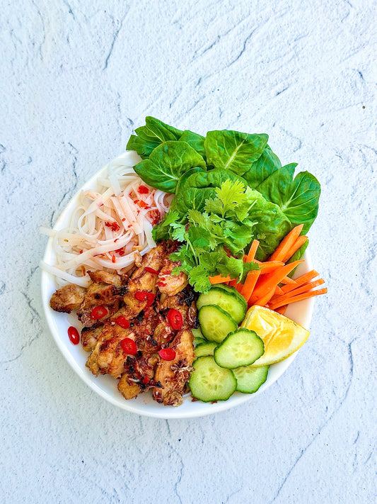 Lemongrass chicken nood bowls